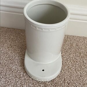 NORA FLEMING Pearl Dot Ceramic Utensil Holder/Crock